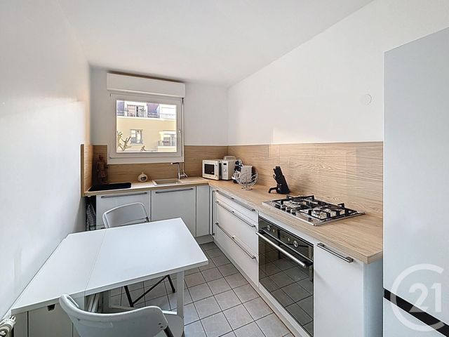 Appartement F3 à vendre - 3 pièces - 74.0 m2 - RAMBOUILLET - 78 - ILE-DE-FRANCE - Century 21 Maitrejean Immobilier