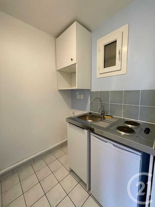 Appartement T1 à louer - 1 pièce - 21.05 m2 - LE PERRAY EN YVELINES - 78 - ILE-DE-FRANCE - Century 21 Maitrejean Immobilier