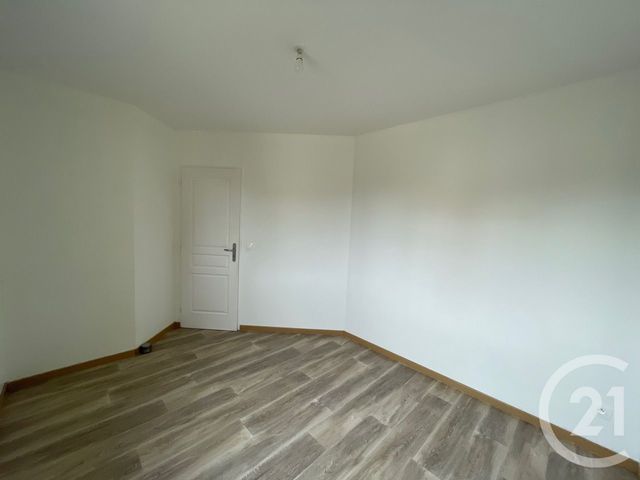 maison à louer - 5 pièces - 88.36 m2 - RAMBOUILLET - 78 - ILE-DE-FRANCE - Century 21 Maitrejean Immobilier