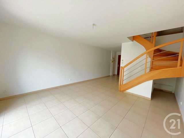 maison à louer - 5 pièces - 88.36 m2 - RAMBOUILLET - 78 - ILE-DE-FRANCE - Century 21 Maitrejean Immobilier