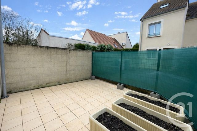 maison à louer - 5 pièces - 88.36 m2 - RAMBOUILLET - 78 - ILE-DE-FRANCE - Century 21 Maitrejean Immobilier