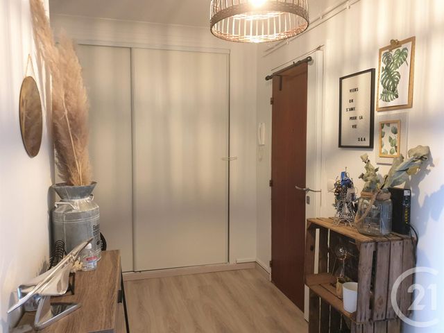 Appartement F3 à louer - 3 pièces - 70.84 m2 - RAMBOUILLET - 78 - ILE-DE-FRANCE - Century 21 Maitrejean Immobilier