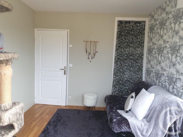 Appartement F3 à louer - 3 pièces - 70.84 m2 - RAMBOUILLET - 78 - ILE-DE-FRANCE - Century 21 Maitrejean Immobilier