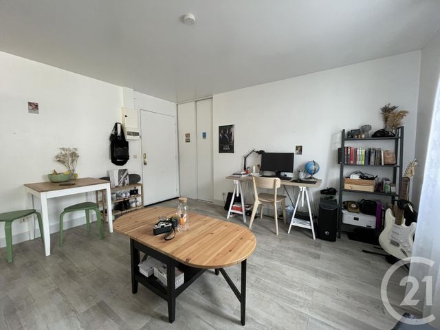 Appartement Studio à louer - 1 pièce - 26.05 m2 - RAMBOUILLET - 78 - ILE-DE-FRANCE - Century 21 Maitrejean Immobilier
