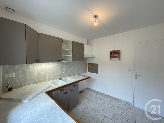 maison à louer - 4 pièces - 81.25 m2 - VILLIERS LE MORHIER - 28 - CENTRE - Century 21 Maitrejean Immobilier