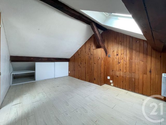 Appartement Duplex à louer - 2 pièces - 45.83 m2 - RAMBOUILLET - 78 - ILE-DE-FRANCE - Century 21 Maitrejean Immobilier
