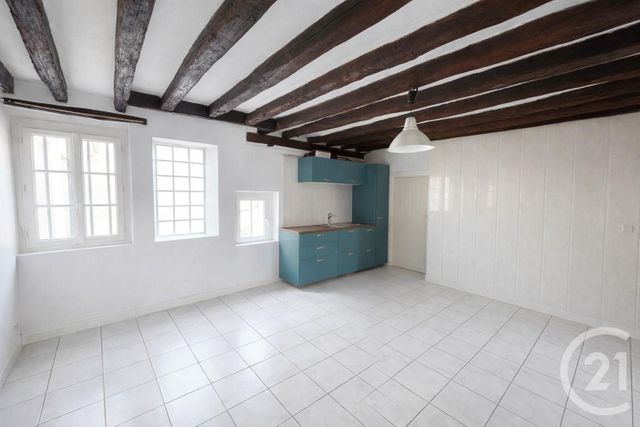 Appartement Duplex à louer - 2 pièces - 45.83 m2 - RAMBOUILLET - 78 - ILE-DE-FRANCE - Century 21 Maitrejean Immobilier