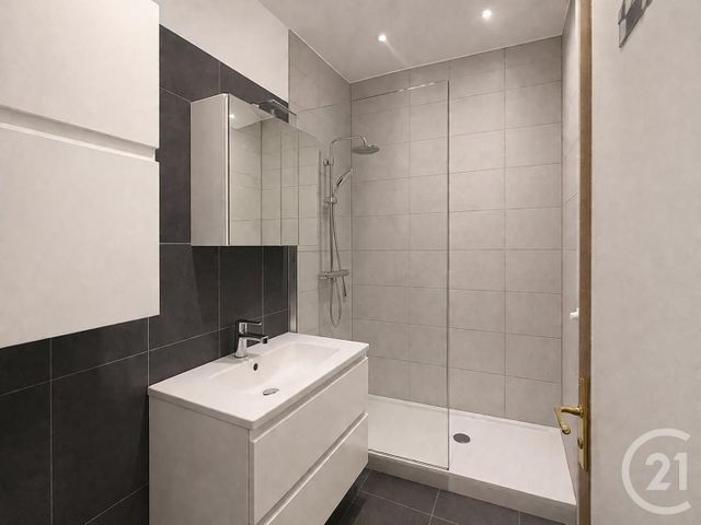 Appartement F2 à vendre - 2 pièces - 34.59 m2 - RAMBOUILLET - 78 - ILE-DE-FRANCE - Century 21 Maitrejean Immobilier