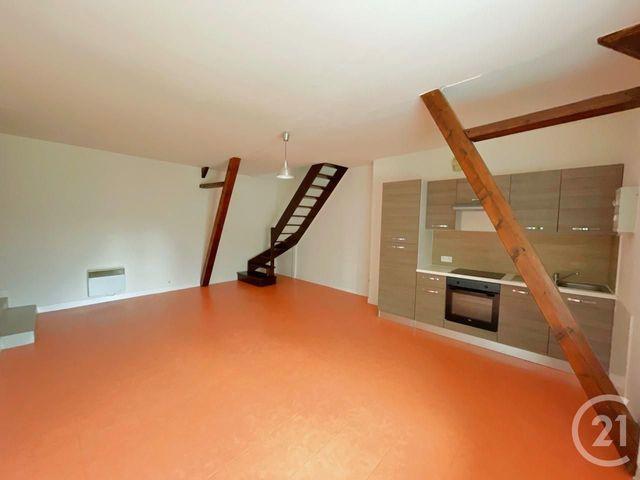Appartement Duplex à louer - 2 pièces - 38.26 m2 - GALLARDON - 28 - CENTRE - Century 21 Maitrejean Immobilier