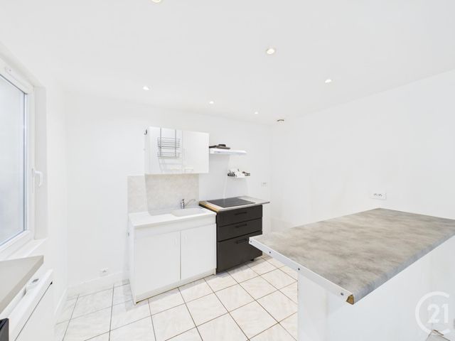 maison à vendre - 3 pièces - 51.2 m2 - AUNEAU BLEURY ST SYMPHORIEN - 28 - CENTRE - Century 21 Maitrejean Immobilier