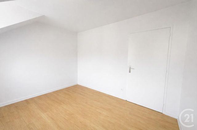 Appartement F2 à louer - 2 pièces - 37.26 m2 - RAMBOUILLET - 78 - ILE-DE-FRANCE - Century 21 Maitrejean Immobilier