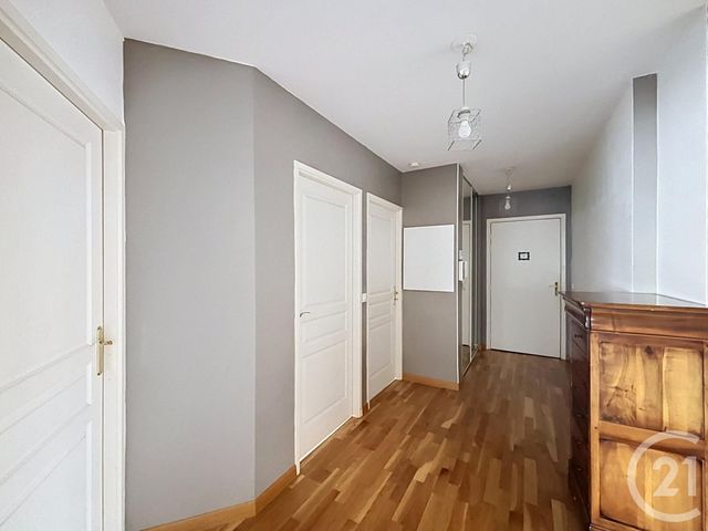Appartement F4 à vendre - 4 pièces - 95.52 m2 - RAMBOUILLET - 78 - ILE-DE-FRANCE - Century 21 Maitrejean Immobilier
