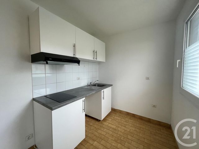 Appartement F1 à louer - 1 pièce - 30.55 m2 - RAMBOUILLET - 78 - ILE-DE-FRANCE - Century 21 Maitrejean Immobilier