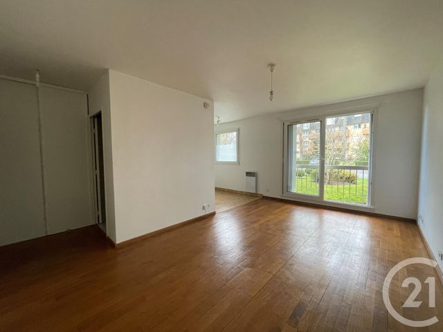 Appartement F1 à louer - 1 pièce - 30.55 m2 - RAMBOUILLET - 78 - ILE-DE-FRANCE - Century 21 Maitrejean Immobilier