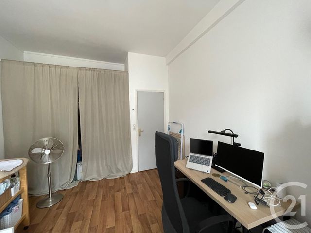 Appartement F3 à louer - 3 pièces - 62.2 m2 - RAMBOUILLET - 78 - ILE-DE-FRANCE - Century 21 Maitrejean Immobilier
