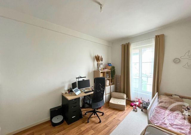 Appartement F3 à louer - 3 pièces - 62.2 m2 - RAMBOUILLET - 78 - ILE-DE-FRANCE - Century 21 Maitrejean Immobilier