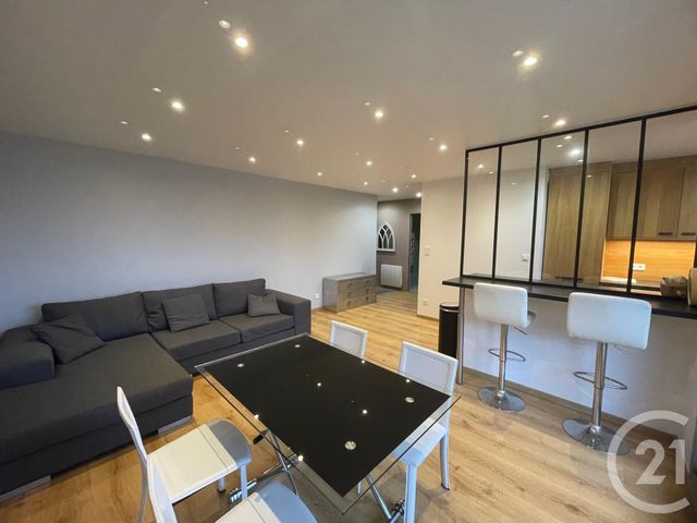 Appartement F2 à louer - 2 pièces - 48.38 m2 - RAMBOUILLET - 78 - ILE-DE-FRANCE - Century 21 Maitrejean Immobilier