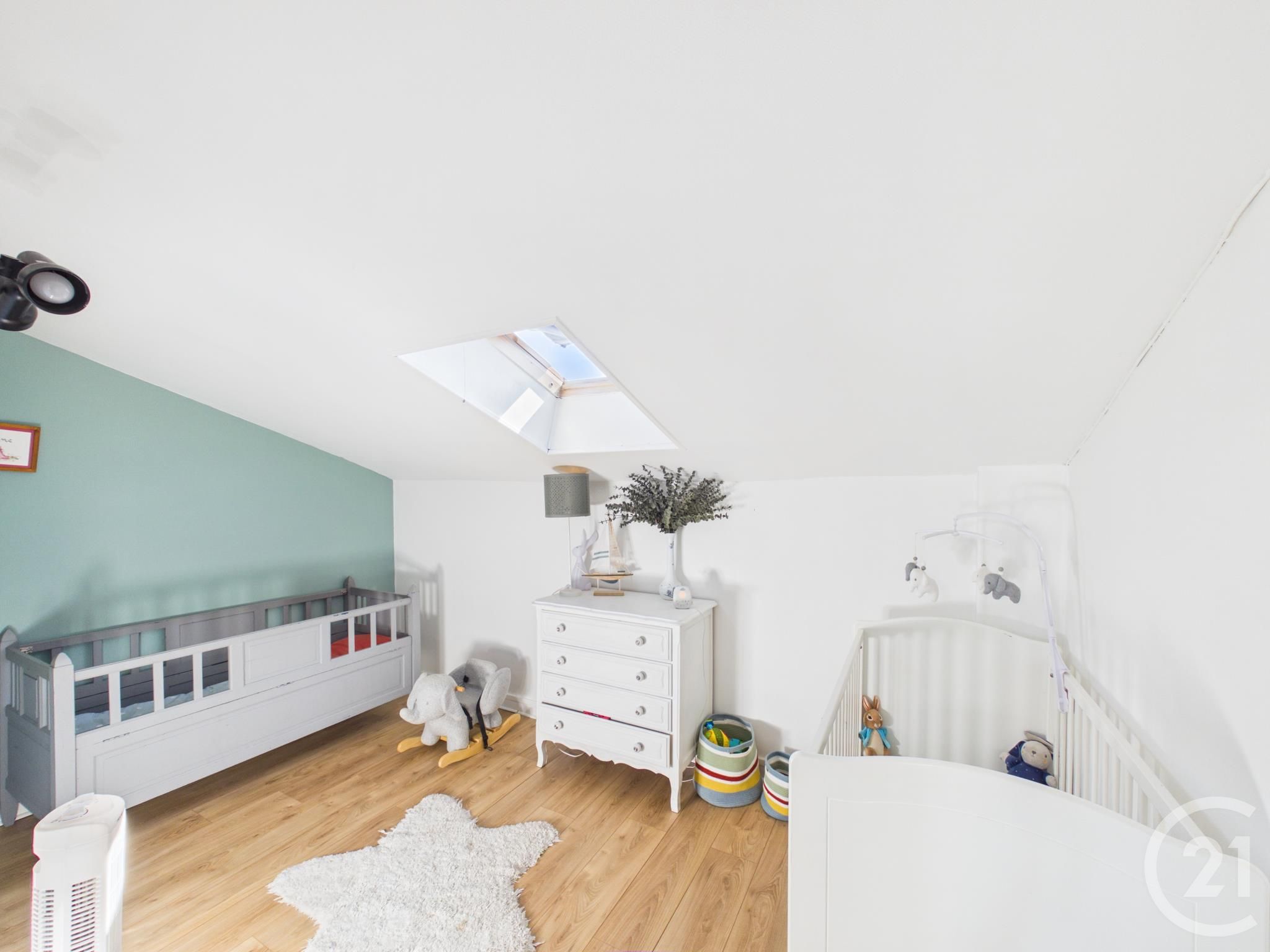maison à vendre - 6 pièces - 142.0 m2 - RAMBOUILLET - 78 - ILE-DE-FRANCE - Century 21 Maitrejean Immobilier — 9