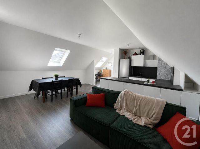 Appartement F2 à louer - 2 pièces - 42.3 m2 - EPERNON - 28 - CENTRE - Century 21 Maitrejean Immobilier