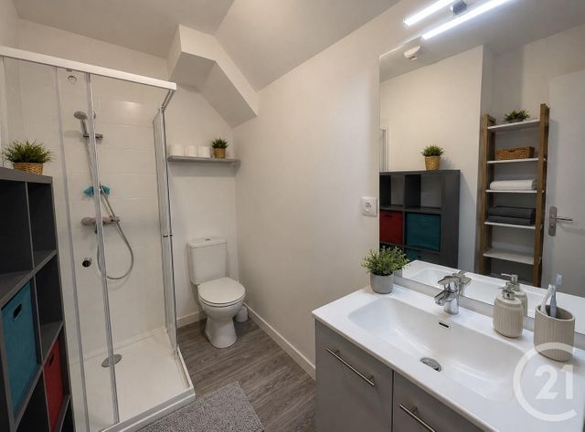 Appartement F2 à louer - 2 pièces - 42.3 m2 - EPERNON - 28 - CENTRE - Century 21 Maitrejean Immobilier