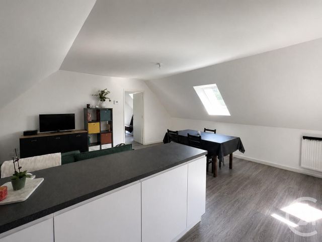 Appartement F2 à louer - 2 pièces - 42.3 m2 - EPERNON - 28 - CENTRE - Century 21 Maitrejean Immobilier