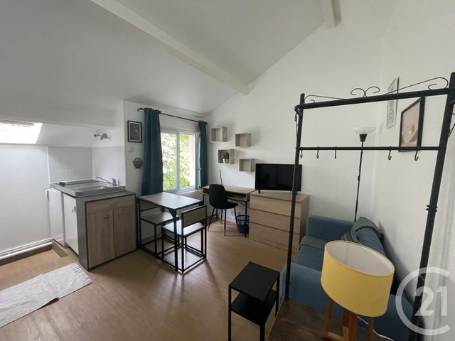 Appartement Studio à louer - 1 pièce - 30.0 m2 - RAMBOUILLET - 78 - ILE-DE-FRANCE - Century 21 Maitrejean Immobilier