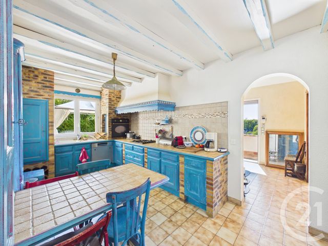 maison à vendre - 7 pièces - 196.58 m2 - MAINTENON - 28 - CENTRE - Century 21 Maitrejean Immobilier