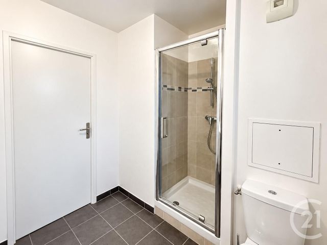 Appartement F2 à louer - 2 pièces - 36.85 m2 - RAMBOUILLET - 78 - ILE-DE-FRANCE - Century 21 Maitrejean Immobilier