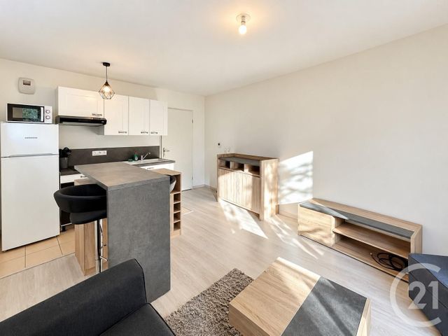Appartement F2 à louer - 2 pièces - 36.85 m2 - RAMBOUILLET - 78 - ILE-DE-FRANCE - Century 21 Maitrejean Immobilier
