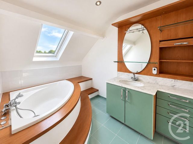Appartement Duplex à louer - 3 pièces - 94.66 m2 - RAMBOUILLET - 78 - ILE-DE-FRANCE - Century 21 Maitrejean Immobilier