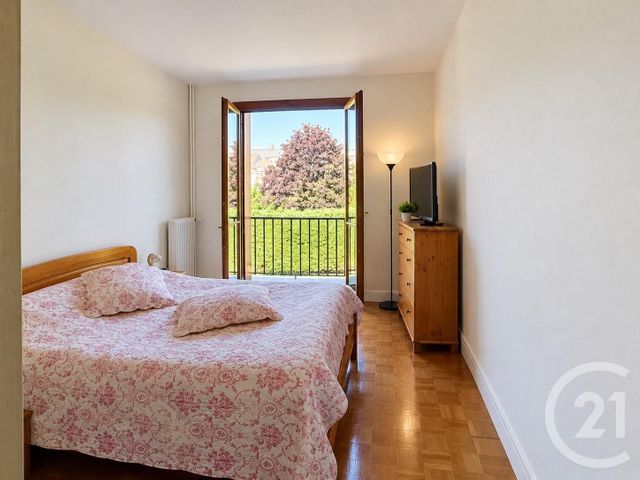 Appartement F3 à vendre - 3 pièces - 75.48 m2 - RAMBOUILLET - 78 - ILE-DE-FRANCE - Century 21 Maitrejean Immobilier