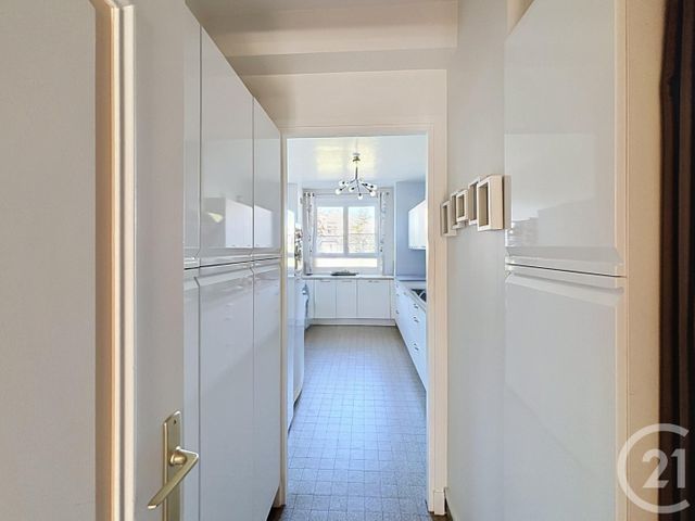 Appartement F3 à vendre - 3 pièces - 75.48 m2 - RAMBOUILLET - 78 - ILE-DE-FRANCE - Century 21 Maitrejean Immobilier