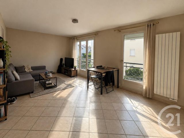Appartement F1 à louer - 1 pièce - 29.95 m2 - RAMBOUILLET - 78 - ILE-DE-FRANCE - Century 21 Maitrejean Immobilier