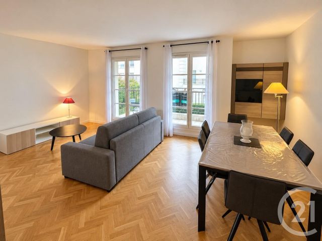 Appartement F3 à louer - 3 pièces - 67.9 m2 - RAMBOUILLET - 78 - ILE-DE-FRANCE - Century 21 Maitrejean Immobilier
