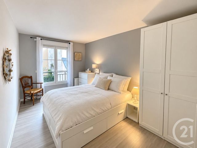 Appartement F3 à louer - 3 pièces - 67.9 m2 - RAMBOUILLET - 78 - ILE-DE-FRANCE - Century 21 Maitrejean Immobilier