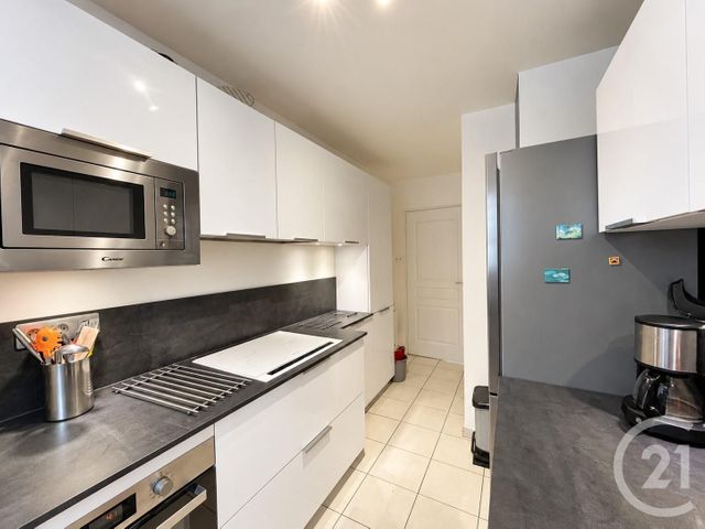 Appartement F3 à louer - 3 pièces - 67.9 m2 - RAMBOUILLET - 78 - ILE-DE-FRANCE - Century 21 Maitrejean Immobilier