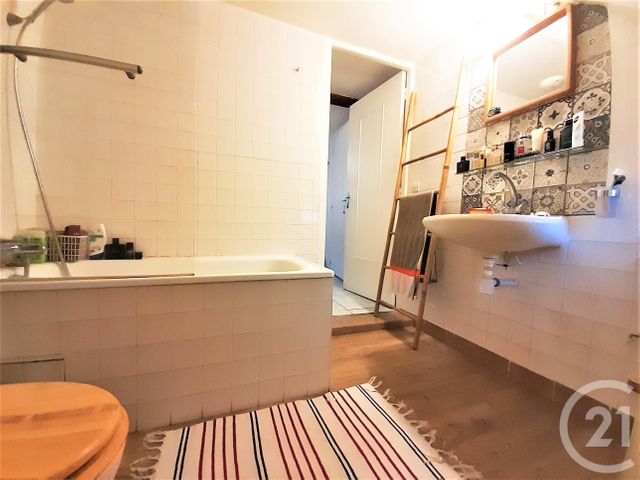 Appartement F2 à louer - 2 pièces - 34.5 m2 - RAMBOUILLET - 78 - ILE-DE-FRANCE - Century 21 Maitrejean Immobilier