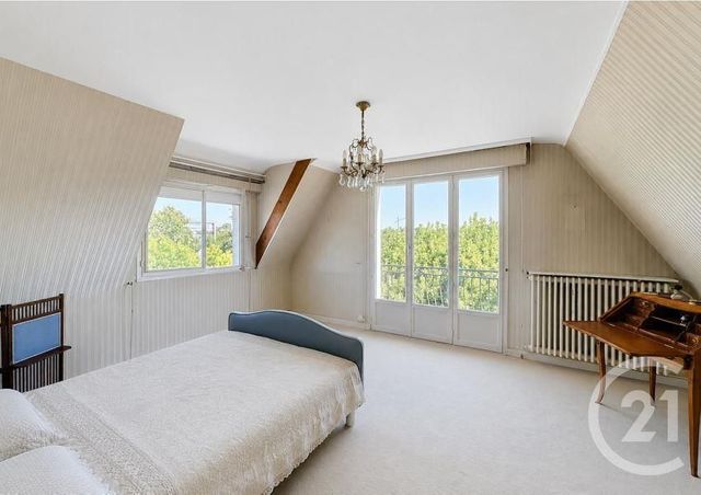 maison à vendre - 8 pièces - 262.0 m2 - RAMBOUILLET - 78 - ILE-DE-FRANCE - Century 21 Maitrejean Immobilier