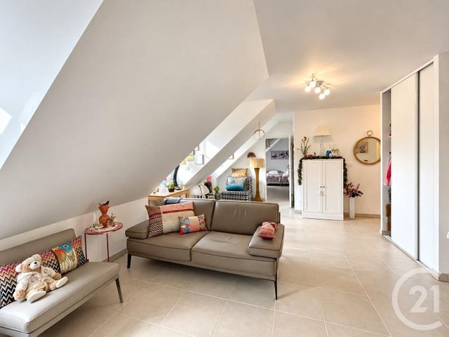 Appartement F2 à louer - 2 pièces - 56.54 m2 - RAMBOUILLET - 78 - ILE-DE-FRANCE - Century 21 Maitrejean Immobilier
