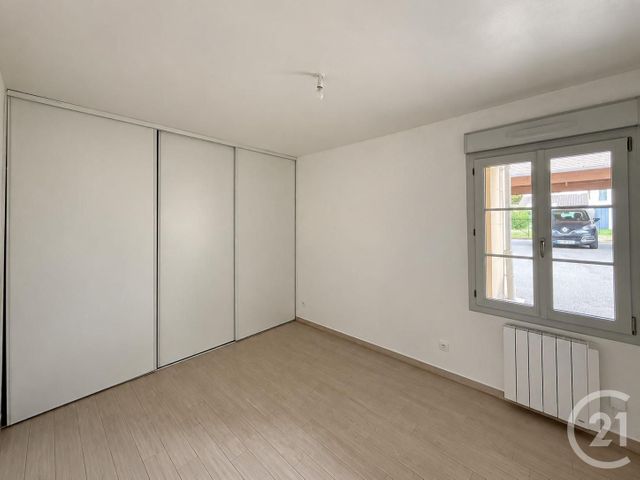 Appartement F2 à louer - 2 pièces - 45.35 m2 - RAMBOUILLET - 78 - ILE-DE-FRANCE - Century 21 Maitrejean Immobilier