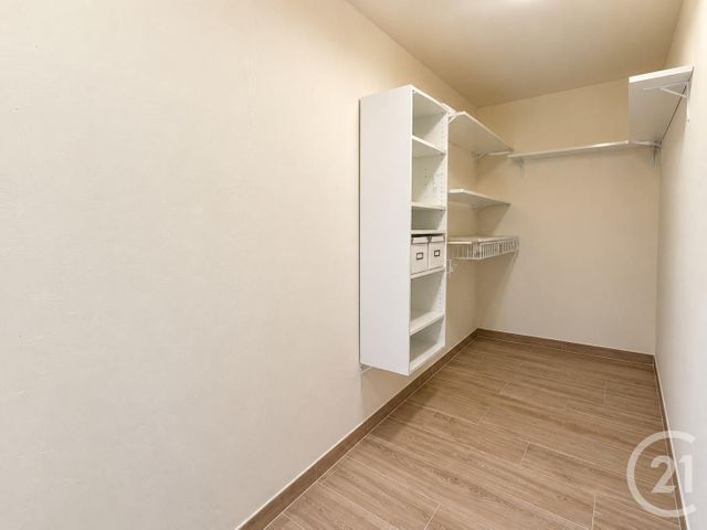 Appartement F2 à louer - 2 pièces - 49.02 m2 - RAMBOUILLET - 78 - ILE-DE-FRANCE - Century 21 Maitrejean Immobilier