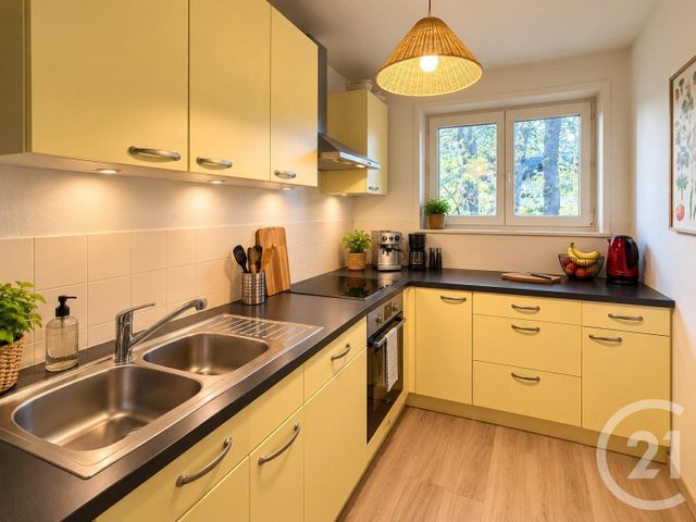 Appartement F2 à louer - 2 pièces - 49.02 m2 - RAMBOUILLET - 78 - ILE-DE-FRANCE - Century 21 Maitrejean Immobilier